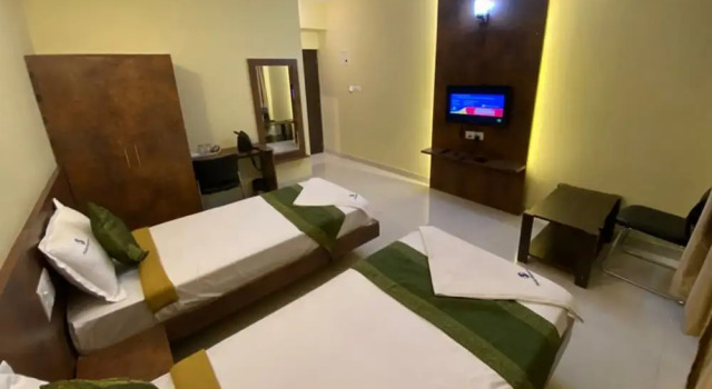 Двухместный номер Deluxe Hotel Shyam Inn