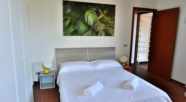 Greenery Loft - Sleeps 4 Lake View Terrace in Pai Di Torri del Benaco