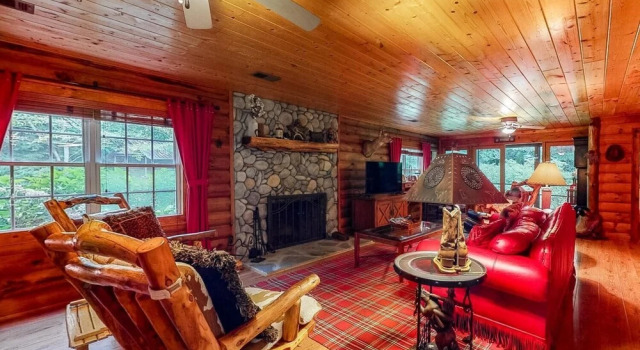 Cowboy Cabin on Stanley Creek, Reserva ahora Hotel Cherry Log Georgia