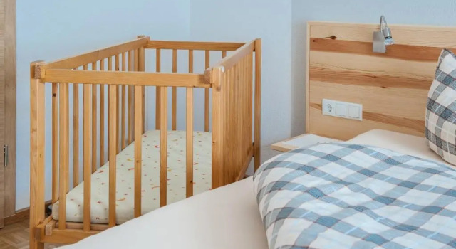 apart lobenwein, Đặt Khách sạn Pfunds Tirol