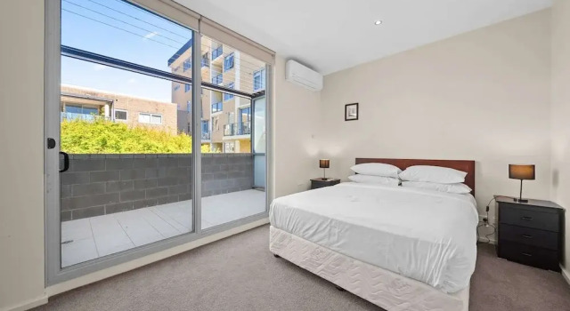 Spacious Apartment With Gym & Pool Access, Buchen Sie Ferienwohnung Canberra Australian Capital Territory