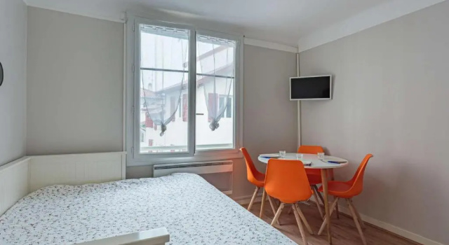 Studio Saint-Jean-de-Luz, 1 pièce, 2 personnes - FR-1-4-637, Забронировать Апартаменты/квартира Апартаменты French Basque Country, Апартаменты/квартира