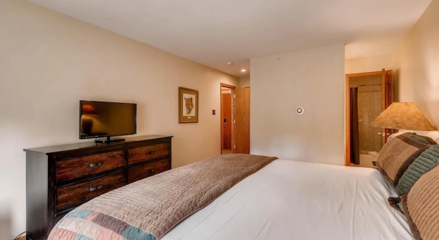 Westwind 206 2BD 2BA Gold Condo, Забронировать Апартаменты/квартира Отели Вейл с парковкой, Парковка