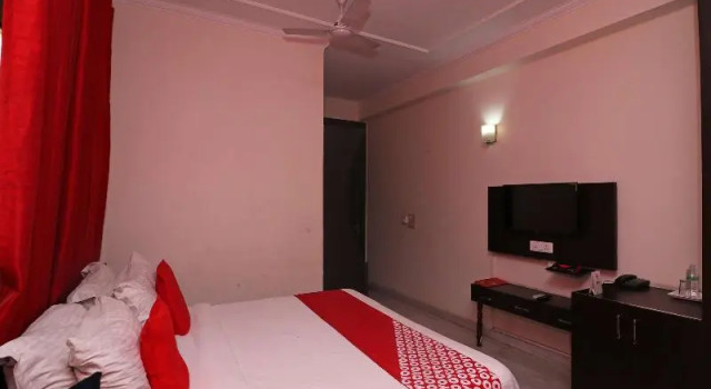 Oyo 74530 Shyam Guest House, Забронировать Гостевой дом Отели Нью-Дели с завтраком, Завтраки
