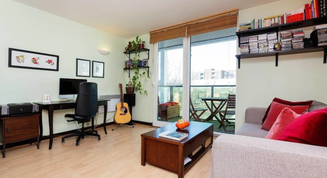 New River Hideaway, Забронировать Дом для отпуска Коттеджи Большого Лондона, Коттедж