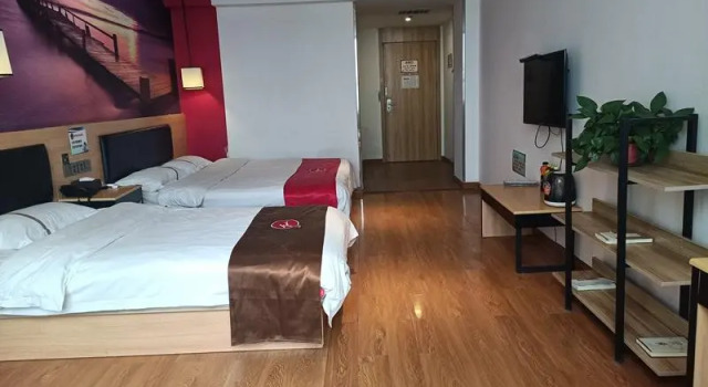 Семейный номер Standard Thank Inn Hotel He'nan Kaifeng Weishi County Health Road
