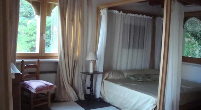Villa d'epoca sul Lago di Garda con piscina