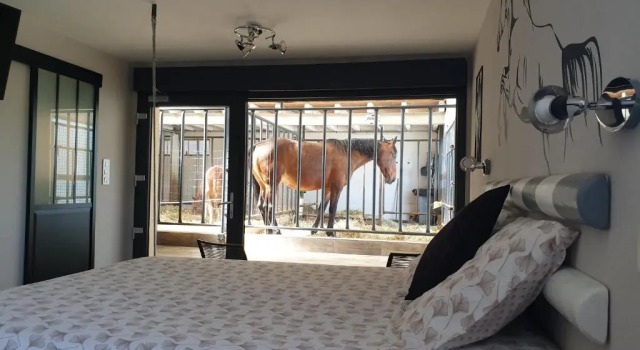 Equi-lodges, Reservar Hotel Fraisnes-en-Saintois 