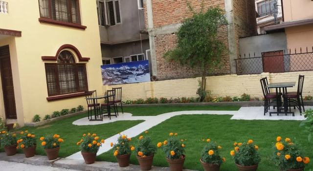 Kathmandu Peace Hotel, Забронировать Отель Отели Катманду 3 звезды, 3*