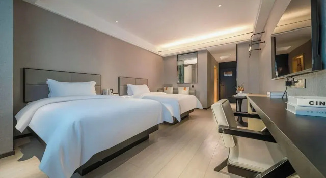 Двухместный номер Standard с видом на город C Station Meisu Hotel