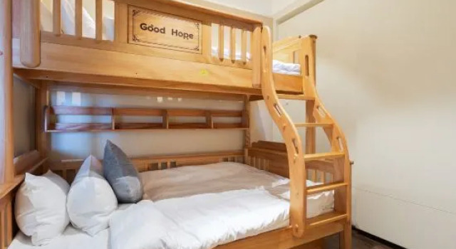 Семейный люкс с 2 комнатами с видом на море Tangyunju Seaview Holiday Apartment