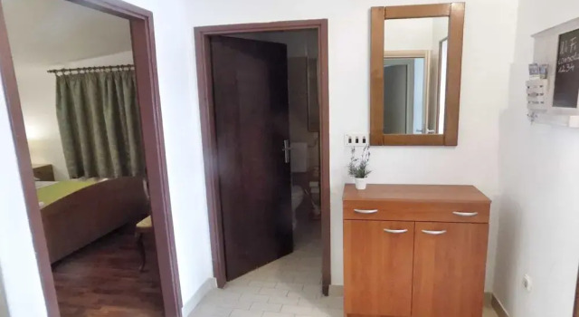 Trogir Sunny Apartments With Sea View