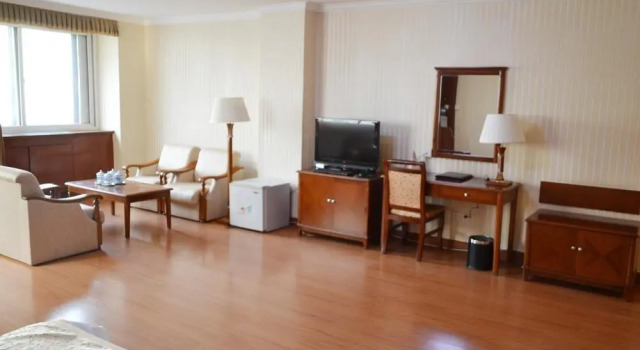 Beijing Guojiao Hotel, Забронировать Отель Сичэн Пекин, рядом с Центральная музыкальная консерватория