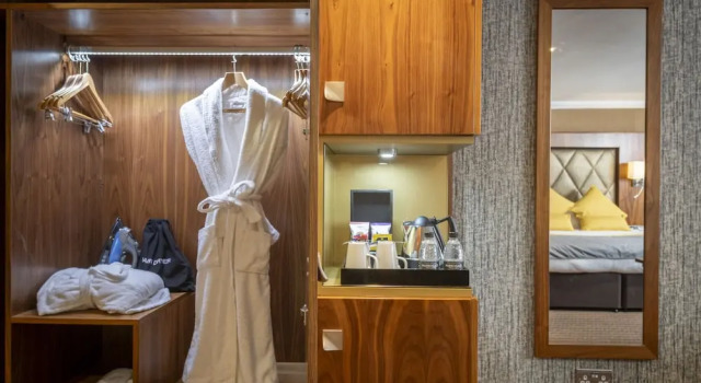 Двухместный номер Executive Donnington Manor Hotel
