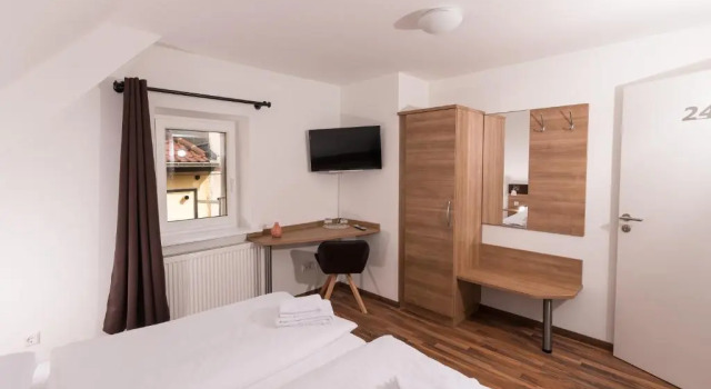 Двухместный номер Economy Boutique-Hotel Kronenstuben - unschlagbare Zentrumsnähe direkt am Marstall & Marktplatz - Schloss in 3 Min - Frühstück - Langzeitmiete