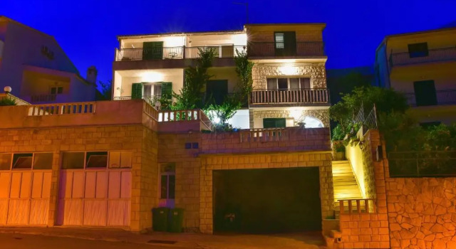 Апартаменты Apartments Villa Luce