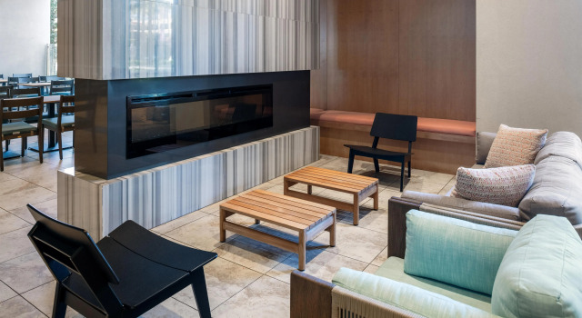 Hyatt House at Anaheim Resort/Convention Center, Забронировать Отель Отели Анахайм с завтраком, рядом с Anaheim Gardenwalk, Завтраки