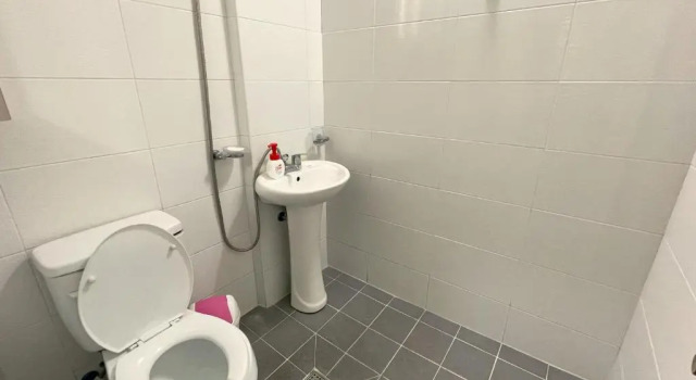 Кровать в общем номере (женский номер) Inhere Guesthouse