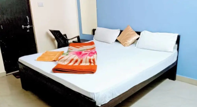 Goroomgo Hotel Shivay Varanasi