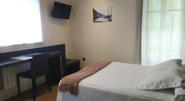 Двухместный номер Standard с балконом Hotel Villa Marrón