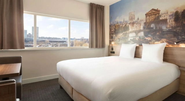 Двухместный номер Rotterdam Teleport Hotel
