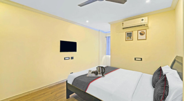OYO Townhouse 1090 Fantasea Hotels, Забронировать Отель Отели Ченнаи 4 звезды, 4*