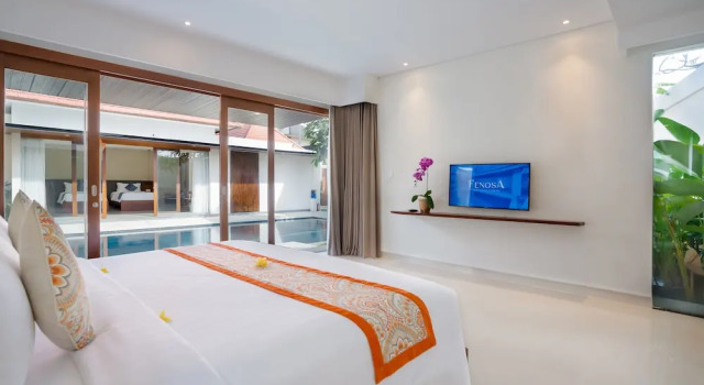 Вилла Deluxe с 3 комнатами с видом на бассейн Fenosa Seminyak Villas