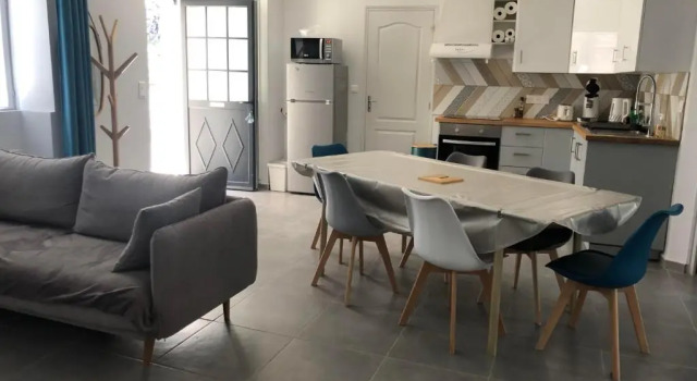 Коттедж Montbard Maison 7 pers centre historique chez Delphine et Guillaume