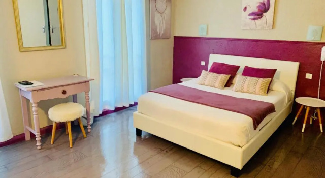 Двухместный номер Standard Le Grand Hotel