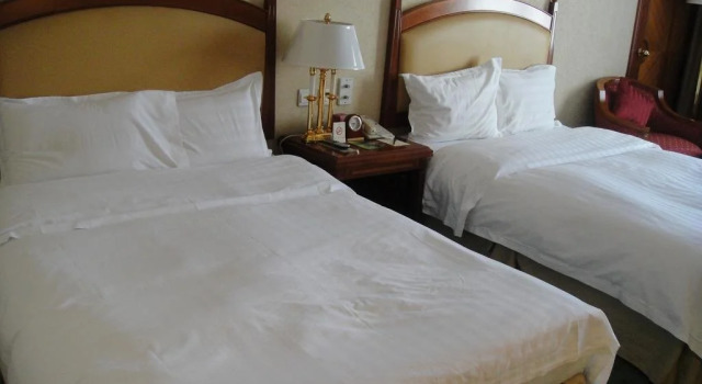GreenTree Inn Beihang Commercial Street Express Hotel, Book Hotel Hotels in Liaoning with Parking, Parking