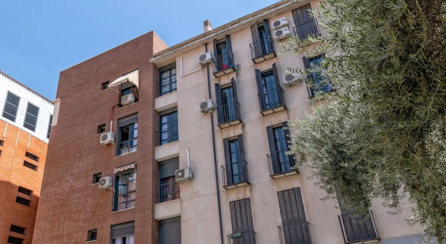 iloftmalaga Plaza de las Cofradías, Забронировать Отель Малага - центр Малага, рядом с Музей Кармен Тиссен