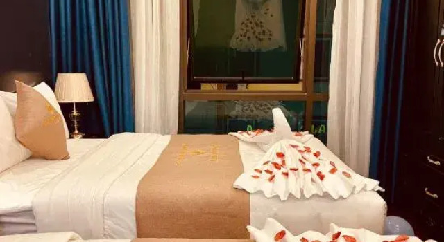 Номер Deluxe Majestik Hanoi Hotel
