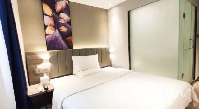 7 Days Inn (Chengdu Guangdu Metro Station), Prenota Hotel Chengdu Sichuan