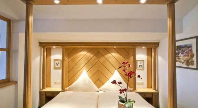 Weßner Hof Landhotel & Restaurant, Buchen Sie Hotel Marquartstein Chiemsee