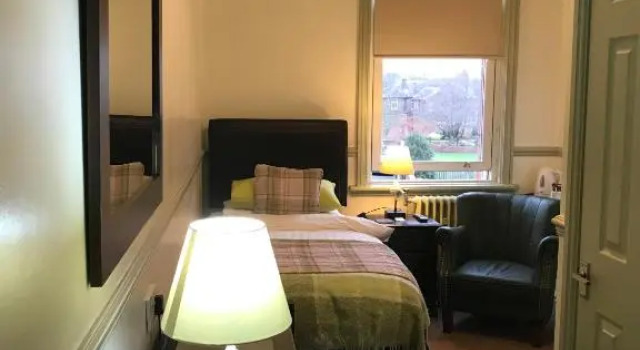 Номер Standard Abberley House