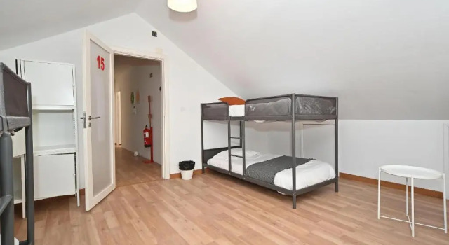 Кровать в общем номере 7 Requinte Hostel