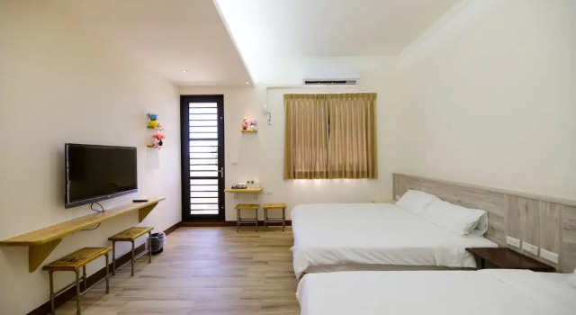 Четырёхместный номер Standard c 1 комнатой с балконом Township Season B&B