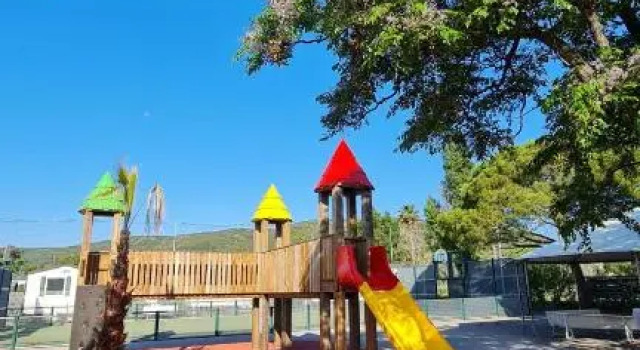 Mobilhome au camping de l'Europe 4*, 预订 露营地 维克拉加尔迪奥勒 Hérault