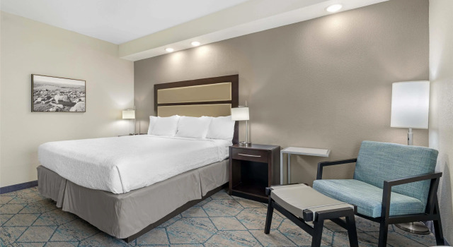 Двухместный номер Standard Best Western Plus McPherson