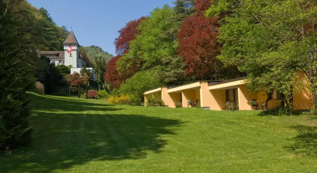 Четырёхместный номер Standard Hotel Schloss Ragaz