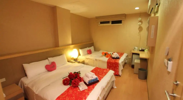Четырёхместный номер Standard Tanxiang Resort Hotel Sun Moon Lake Harbour - Sun Moon Lake Pier