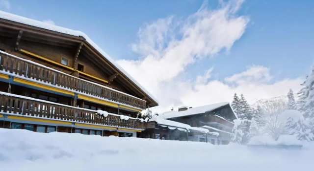 Hotel Alpine Lodge, Забронировать Отель Отели Занен 3 звезды, 3*
