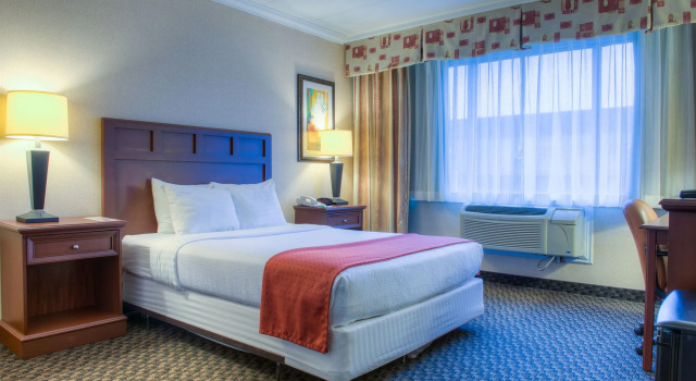 Four Points by Sheraton Windsor Downtown