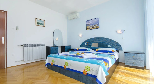 Apartments Maslina