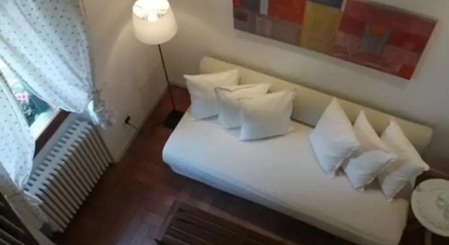 Andrea's Rooms, Book Hotel Hotels in Como with Breakfast, Breakfasts