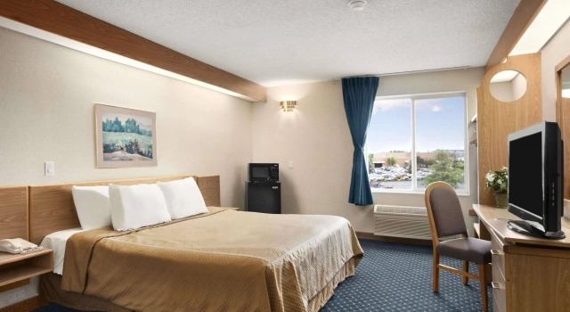 Howard Johnson Hotel & Suites by Wyndham Vancouver, Reserva ahora Hotel Vancouver Willamette Valley