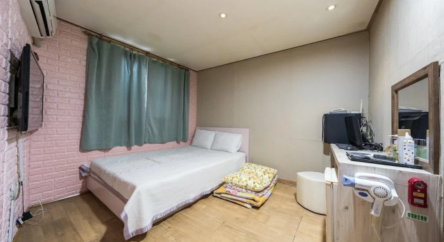 Hotel Dalstair Seoul Jongno, Забронировать Отель Отели Сеула 3 звезды, рядом с Станция метро Jongno 3-ga Station, 3*
