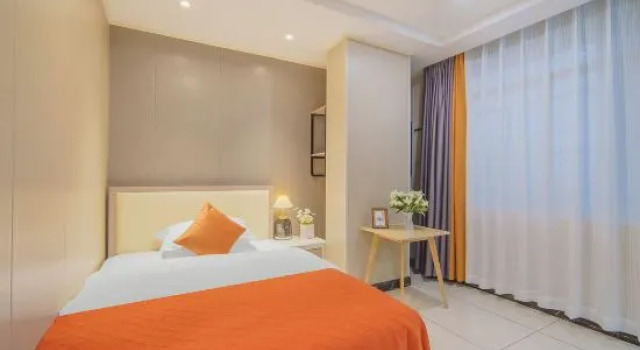 Люкс Puning Shihai Business Apartment
