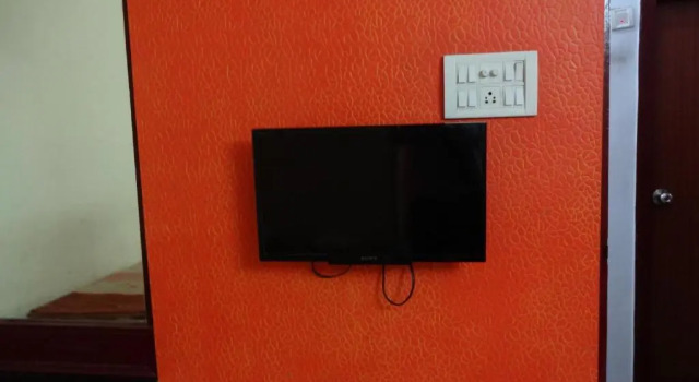 Трёхместный номер Standard с красивым видом из окна Central Guest House