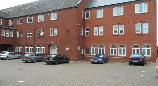 Sterling Serviced Apartments - Bishops Stone House, Varaa Huoneisto Asunnot kohteessa Merseyside, Huoneisto